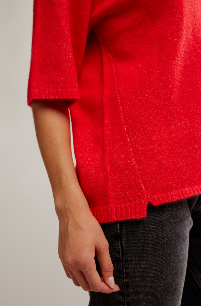 Cane Short Sleeve Sweater Top