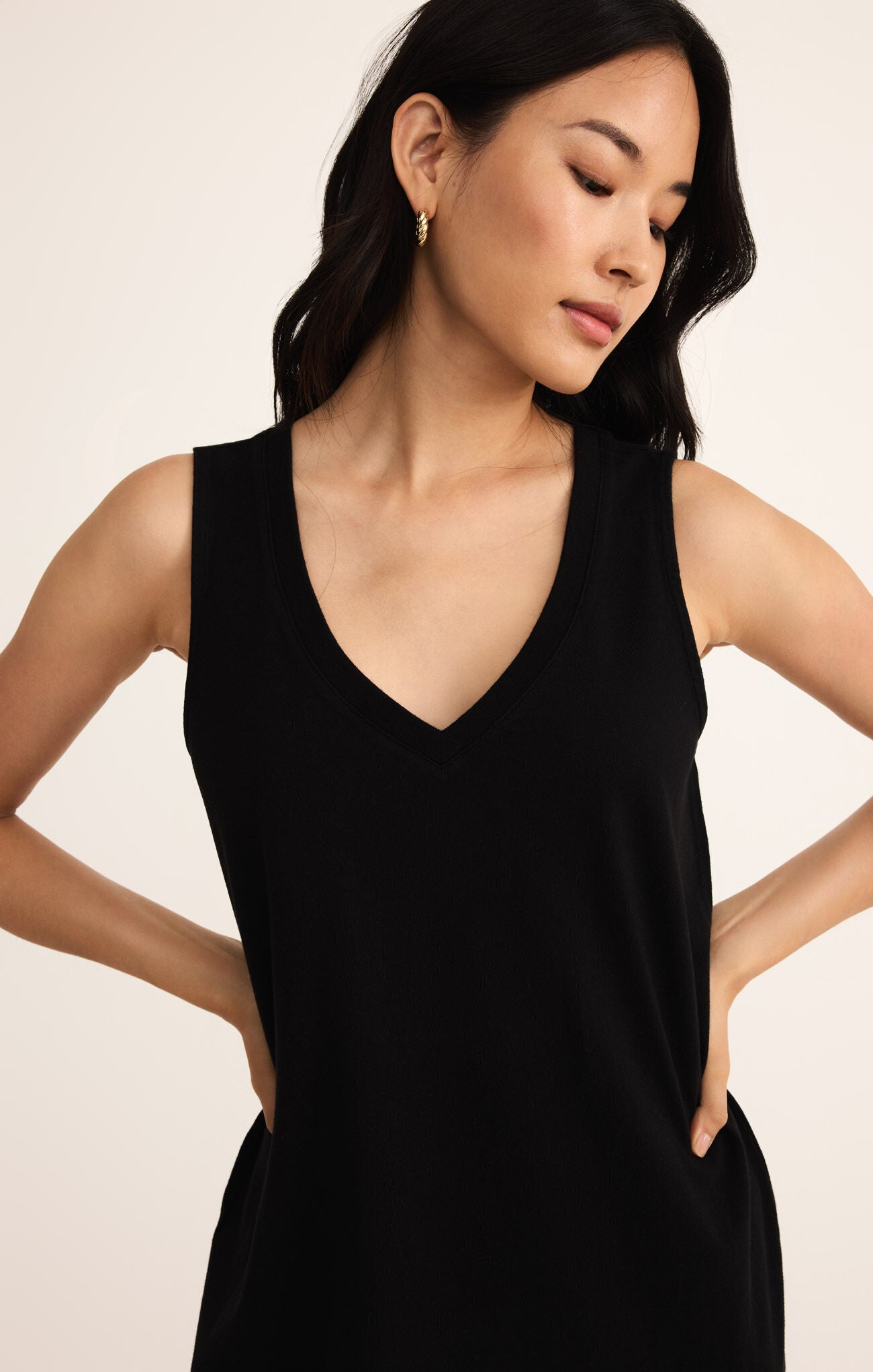 Regina V-Neckline Knit Dress - Black