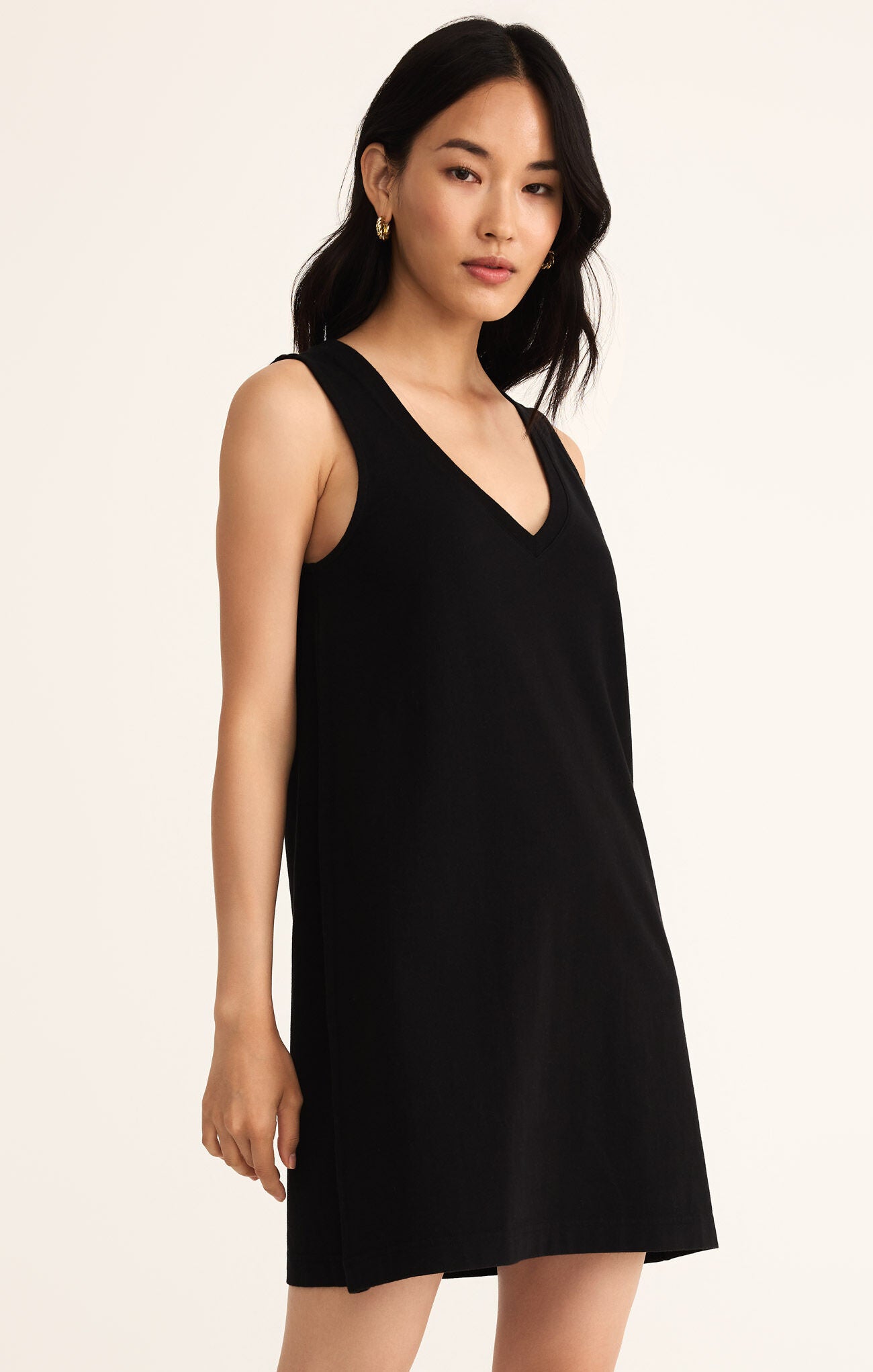Regina V-Neckline Knit Dress - Black