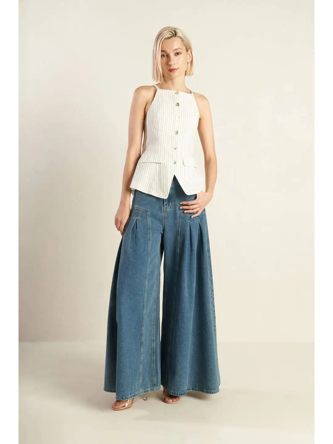 Rory Sleeveless Woven Seersucker Top