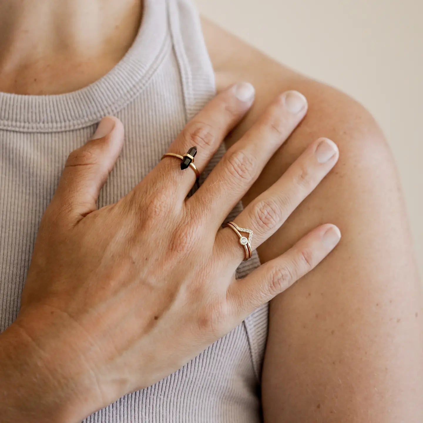 Simple Stud Gold Ring