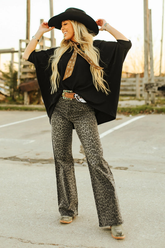 April Ribbed Oversized Relaxed Fit Top- Plus