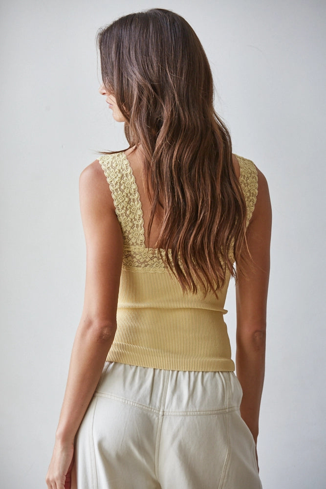 Dani Seamless Ribbed Lace Trim Tank