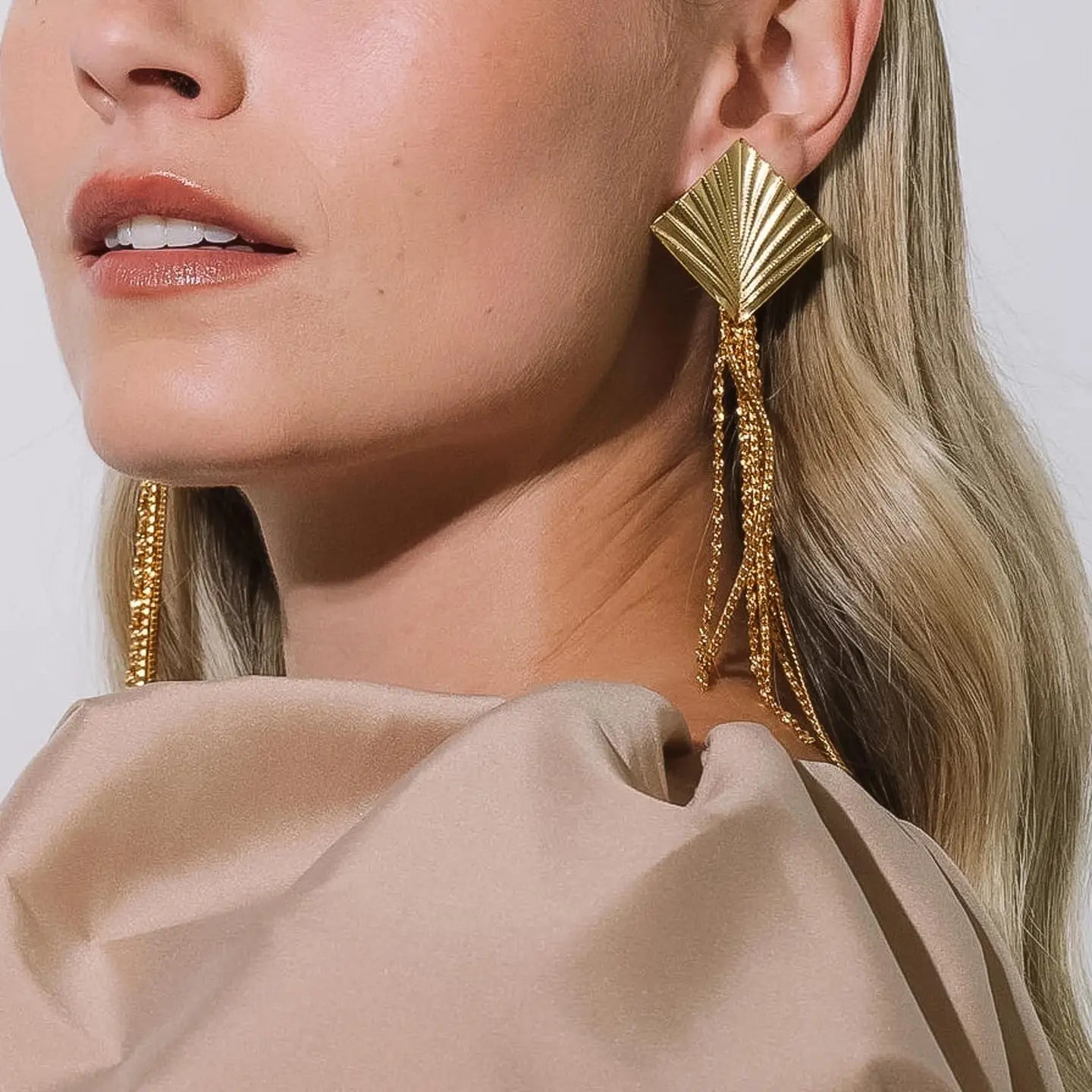 18K Gold Non-Tarnish Geometric Tassel Drop Earrings