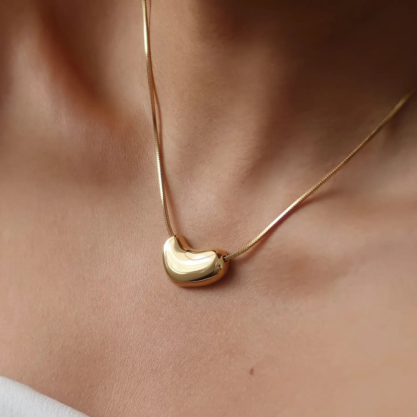 18K Gold Non-Tarnish Puffy Heart Necklace