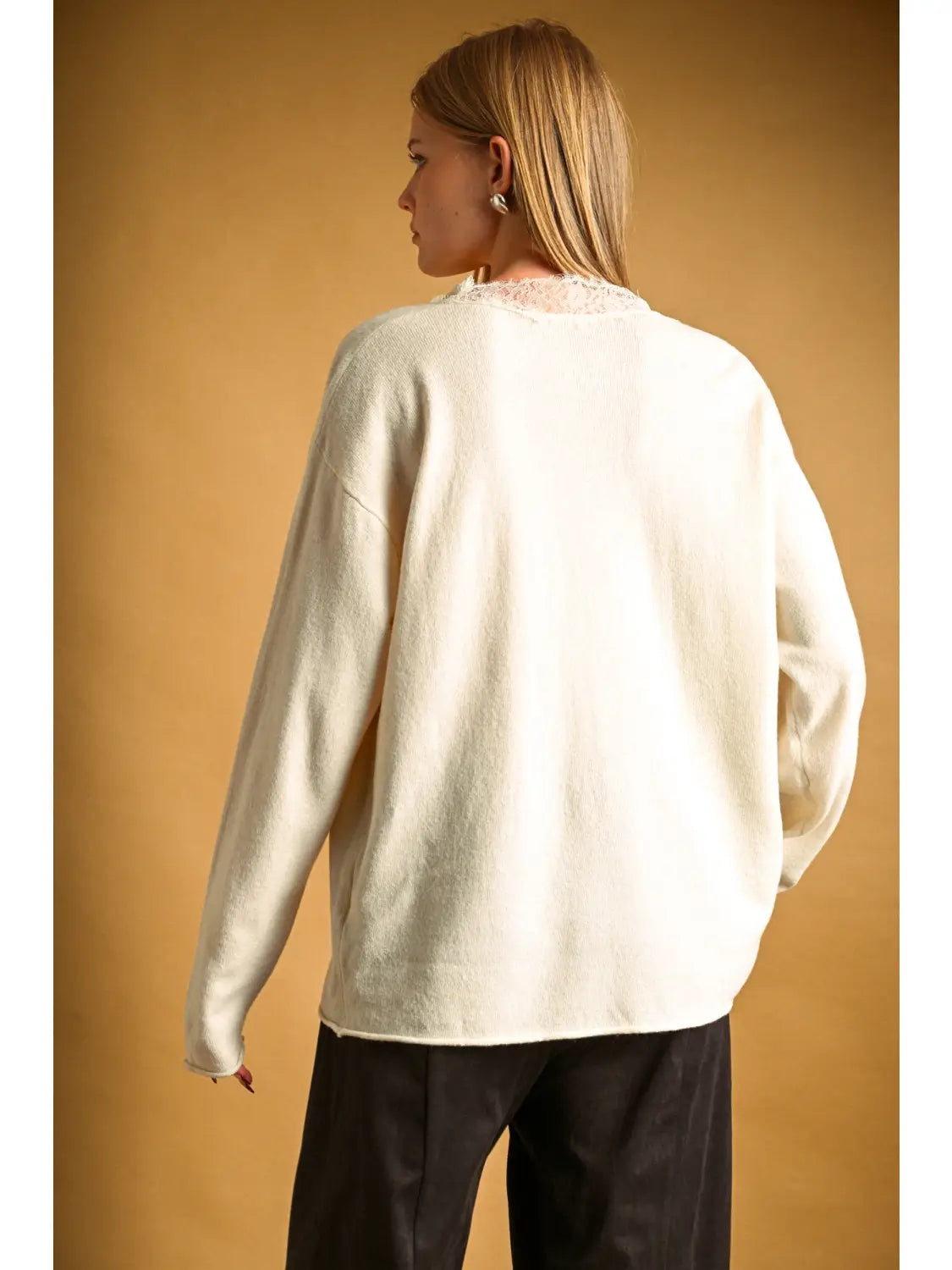 Tessa Contrasted Light Weight Sweater