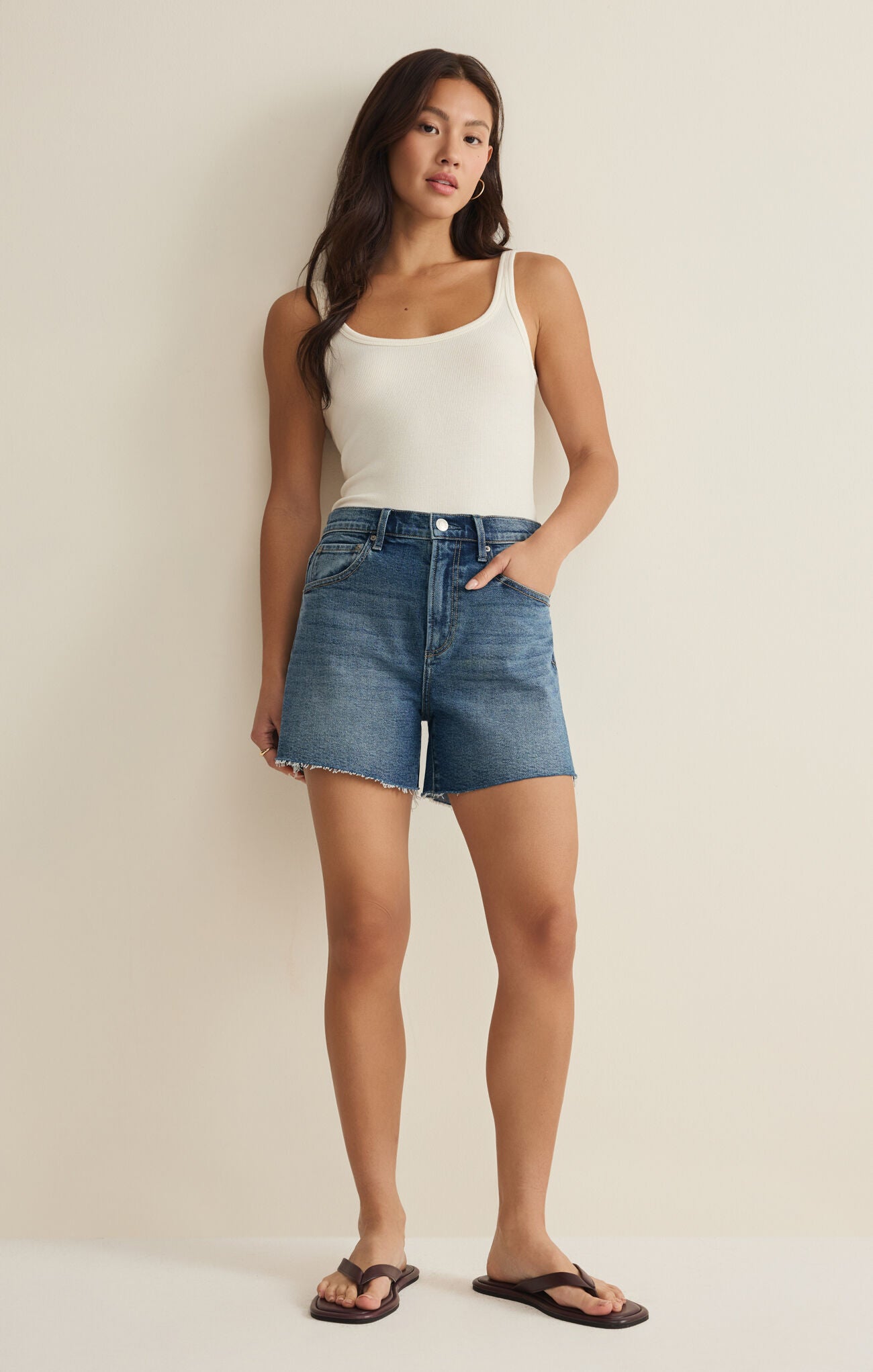 Jonah Mid Rise Relaxed Short