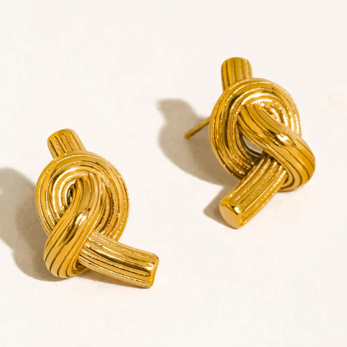 18K Gold Non-Tarnish Ribbed Knot Stud Earrings