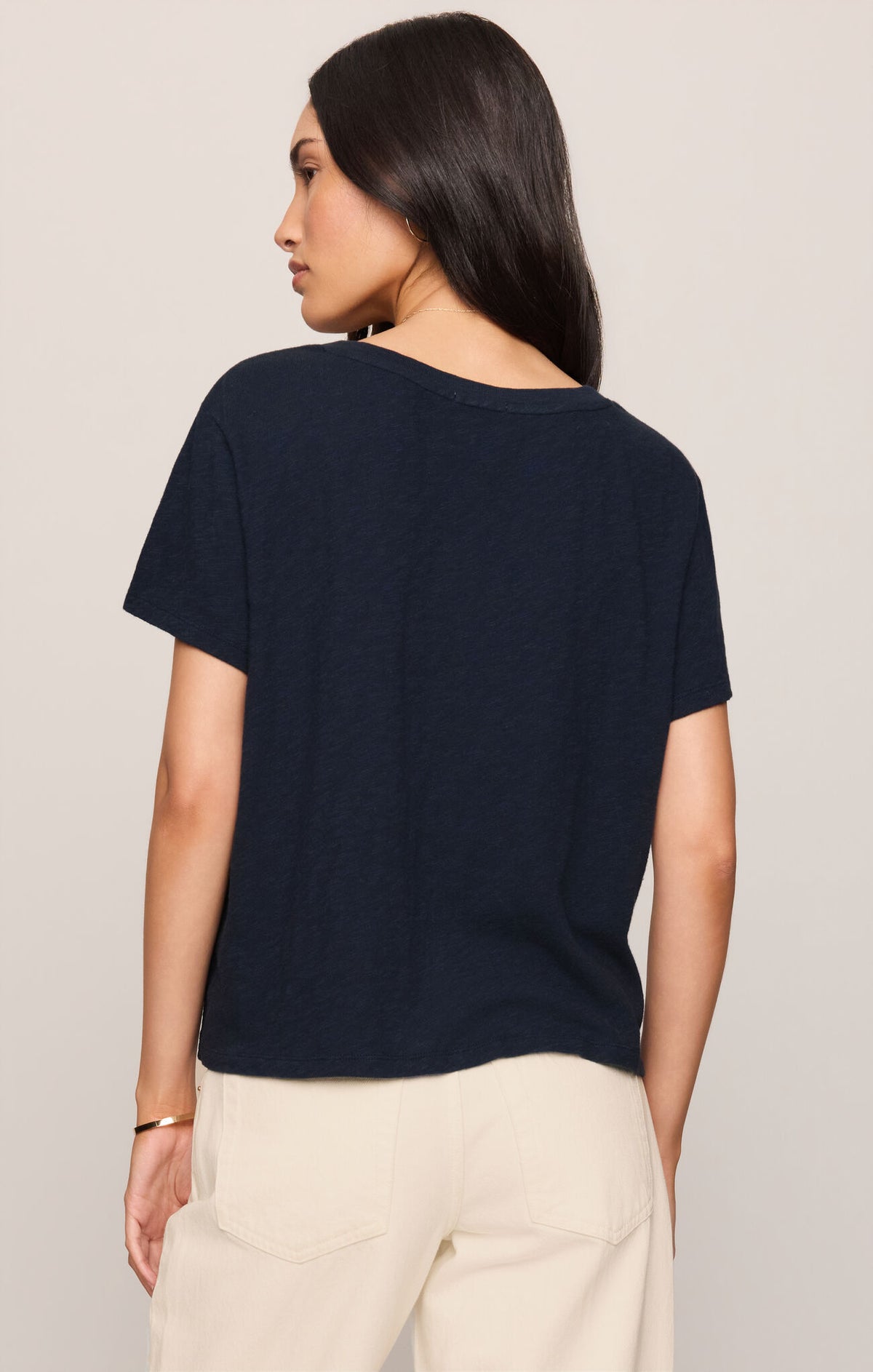 Nomad V Neck Tee