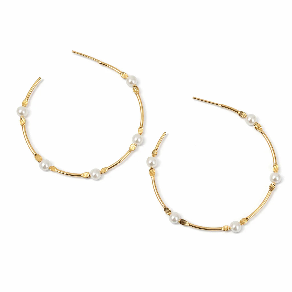 Greta Pearl Hoop Medium