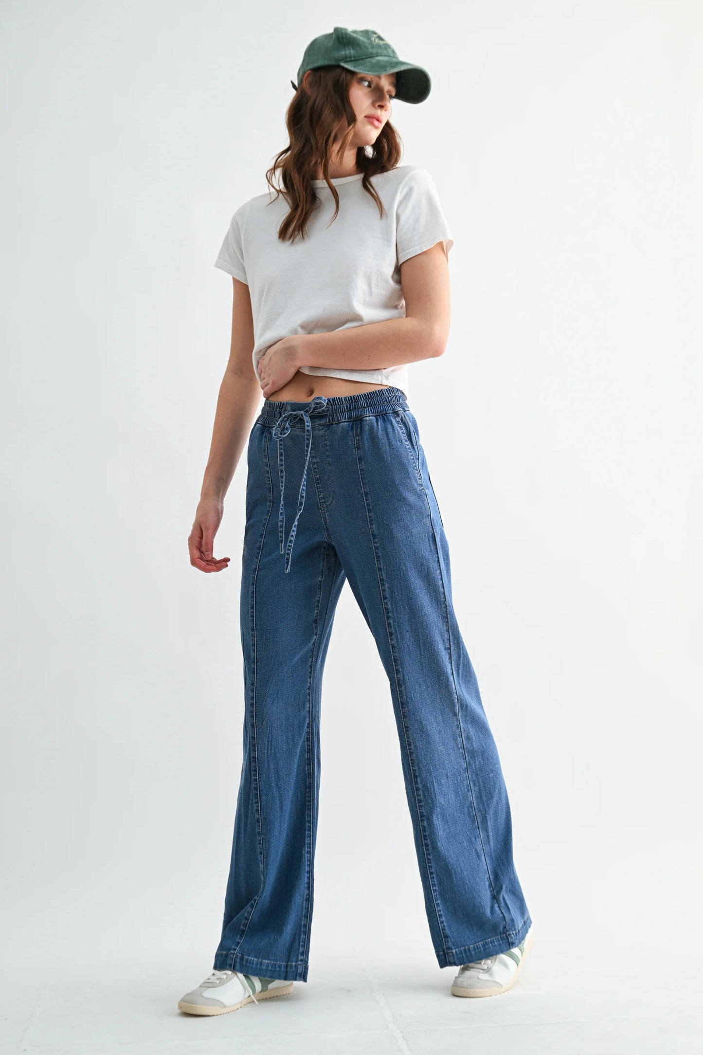 Oliver High Rise Wide Leg Pull On Soft Denim Pant