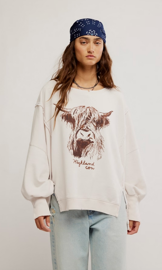 Highland Cow Pullover