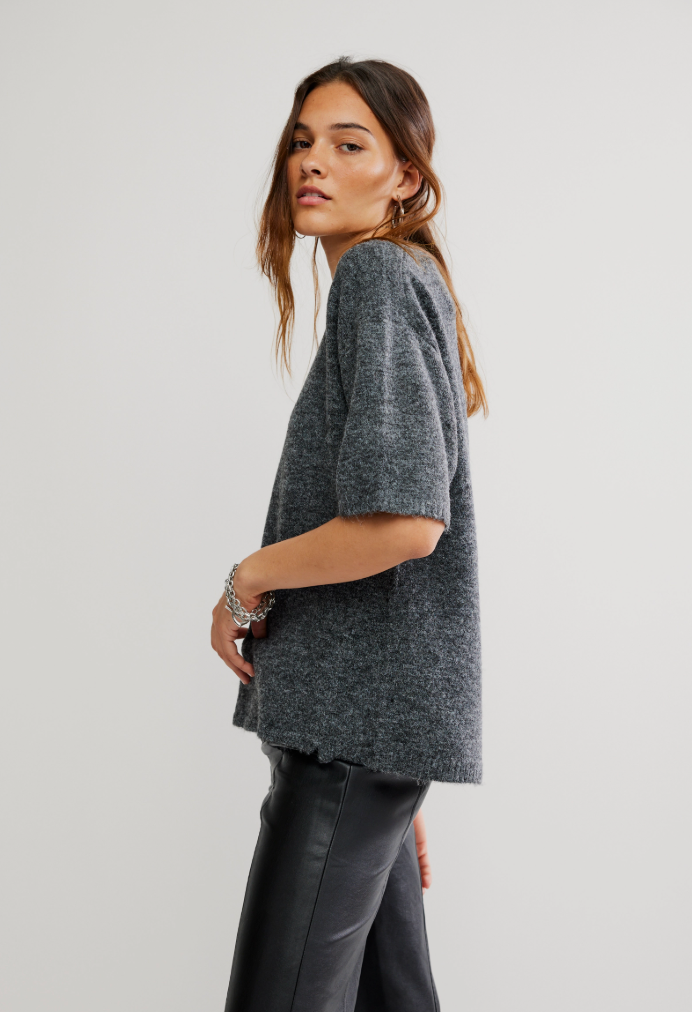 Cane Short Sleeve Sweater Top