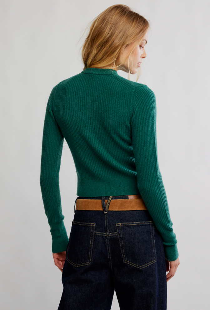Lee Ribbed Sweater