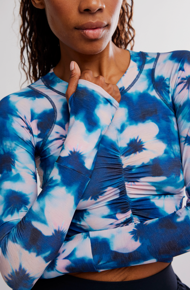 Elsie Printed Ruched LS Top