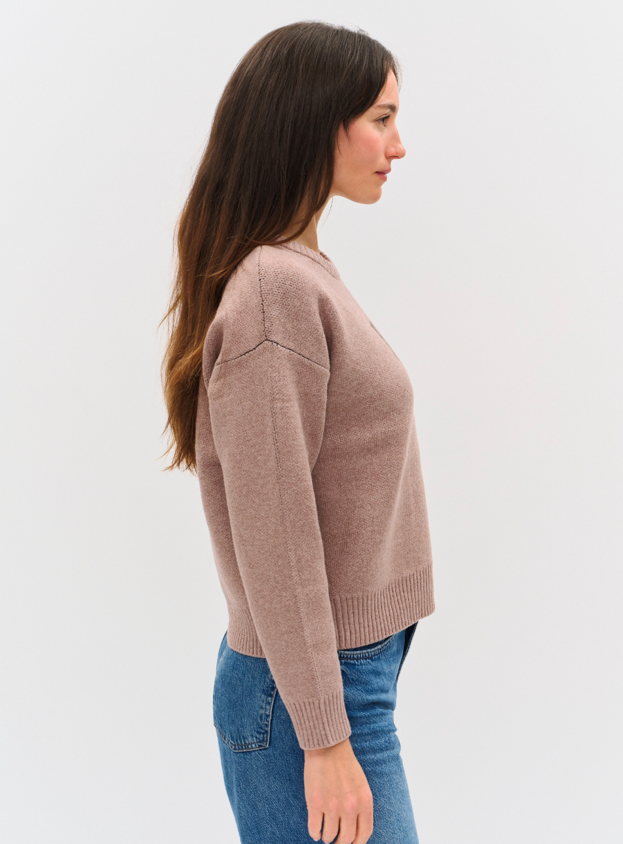 Lucky Horseshoe Graphic Sweater