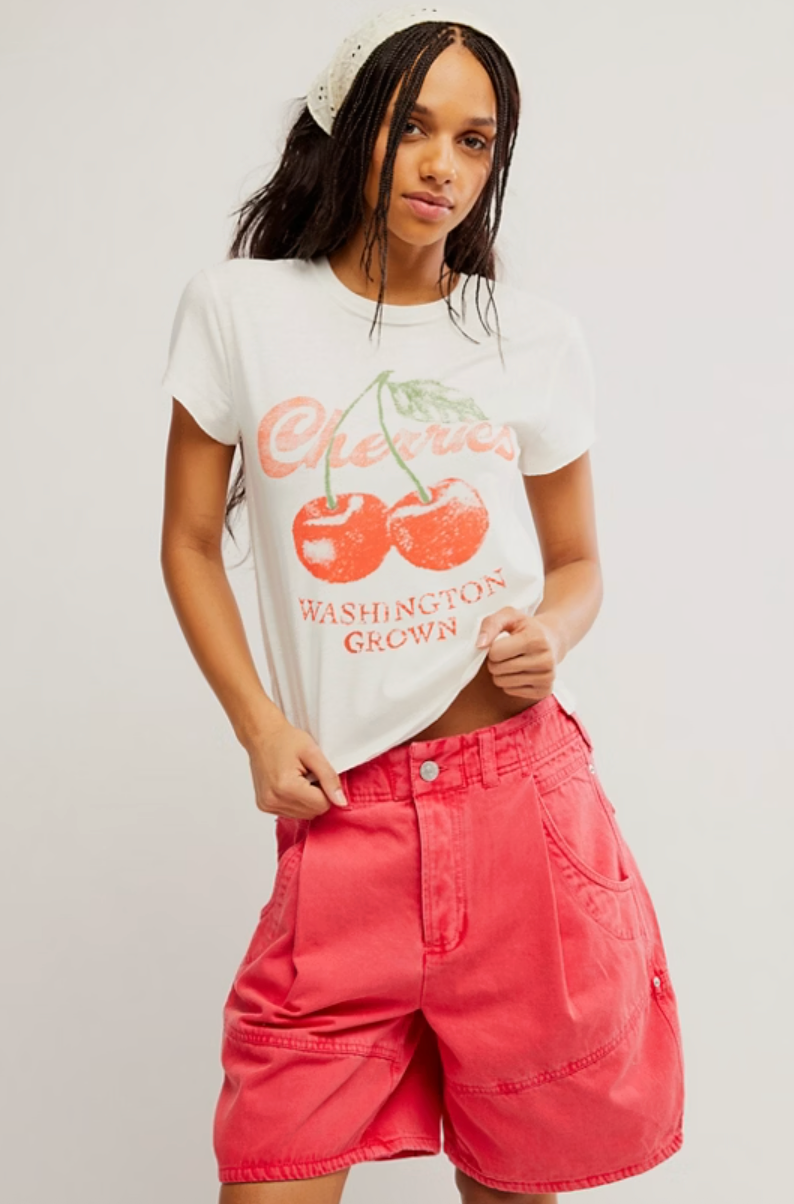 Nova Graphic Tee