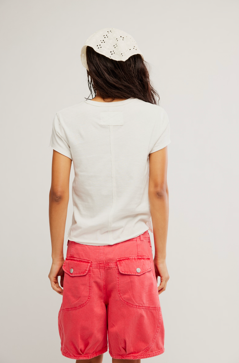 Nova Graphic Tee