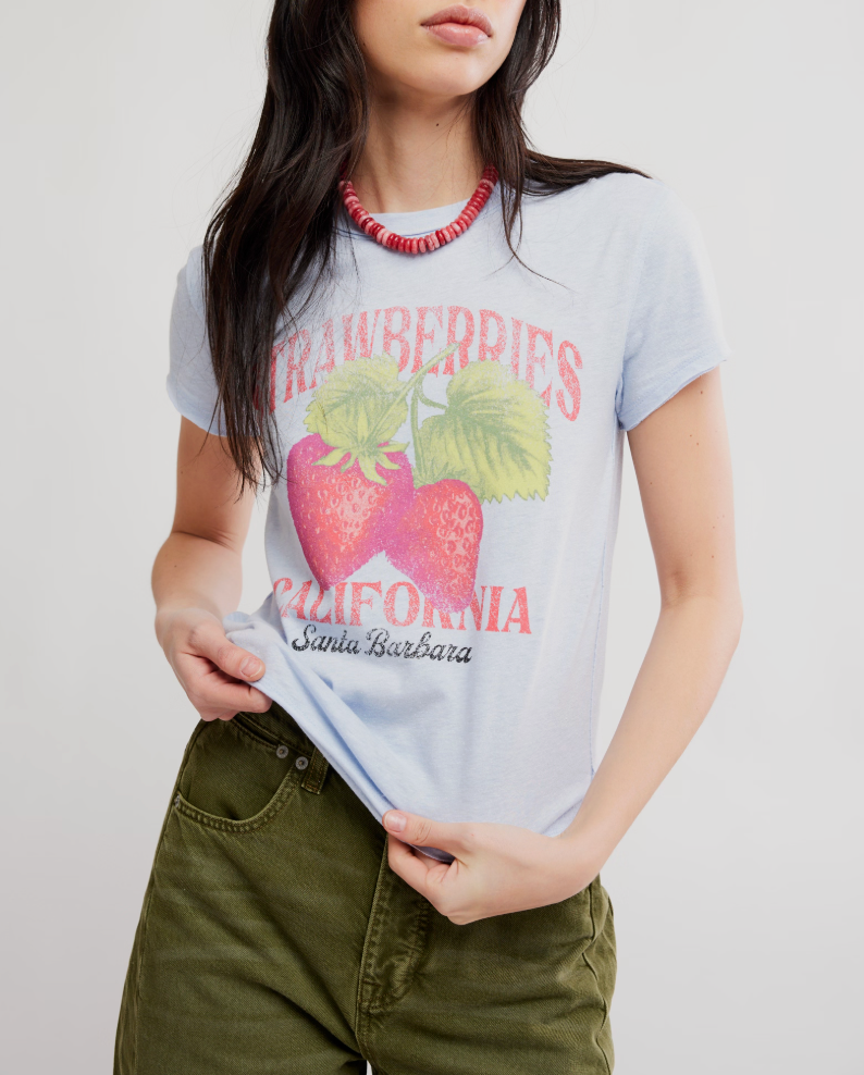 Nova Graphic Tee