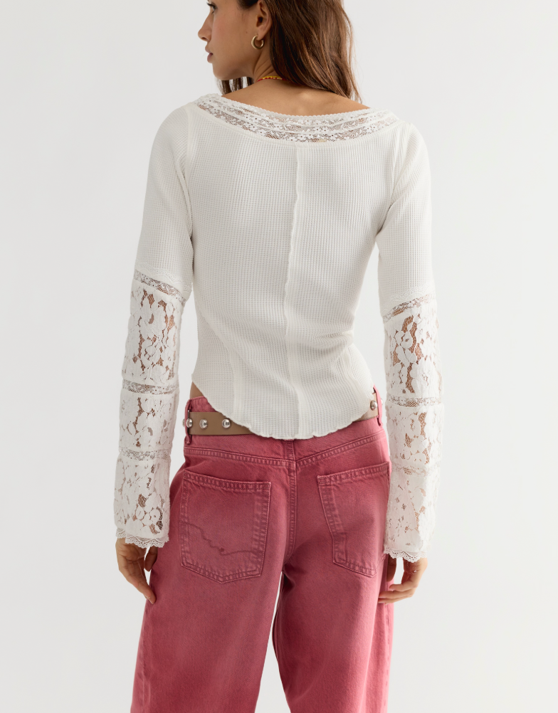 Amber Lace Cuff Top