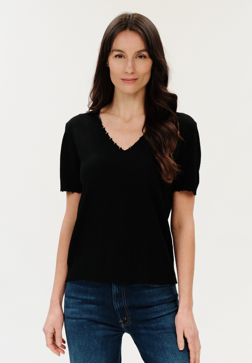 Gemma V-Neck Frayed Hem SS Sweater