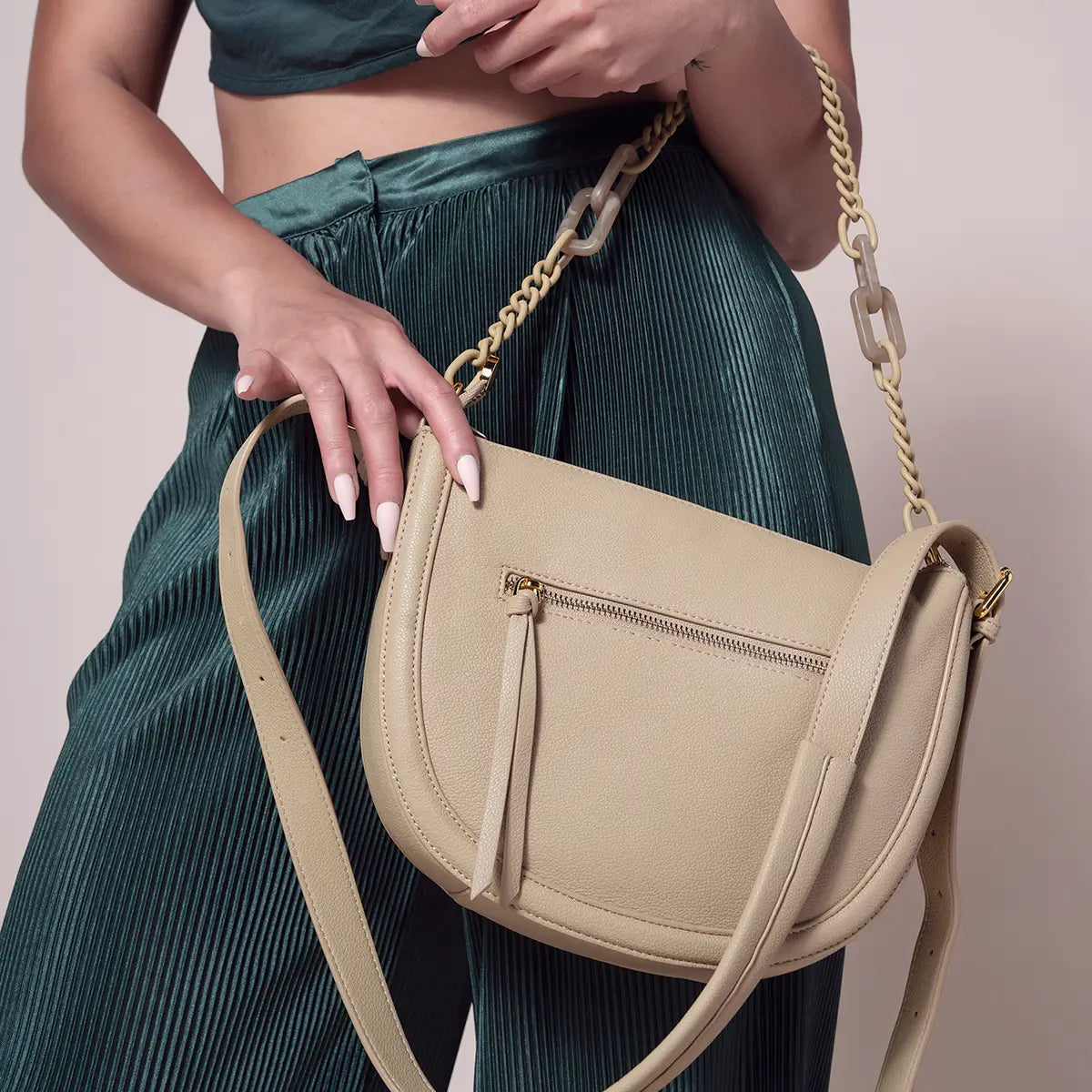 Chain Saddle Bag