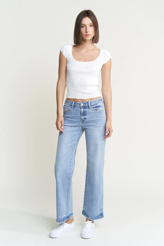 Sky Mid Rise Loose Fit Straight Ankle