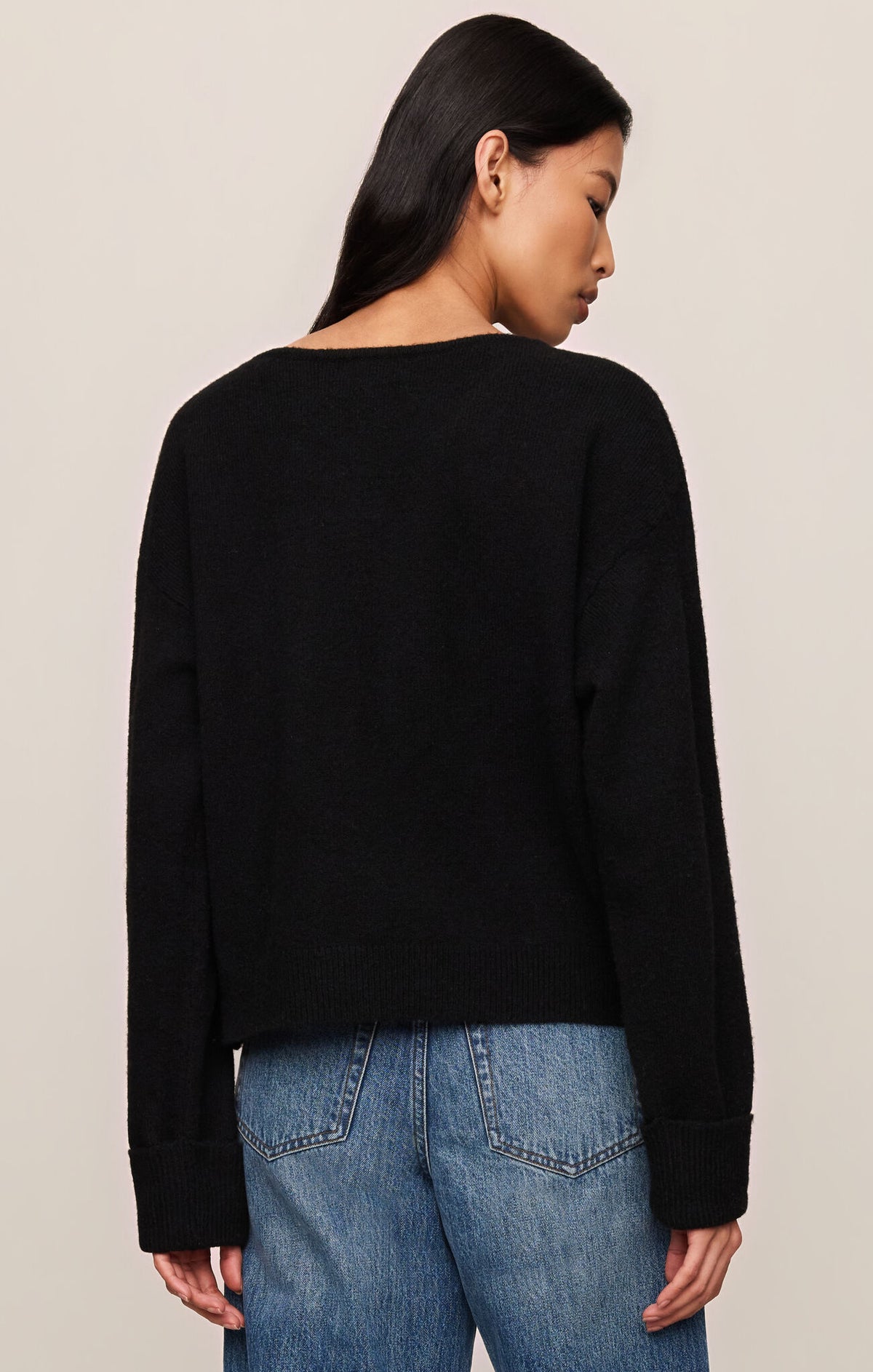 Cerro V-Neck Sweater