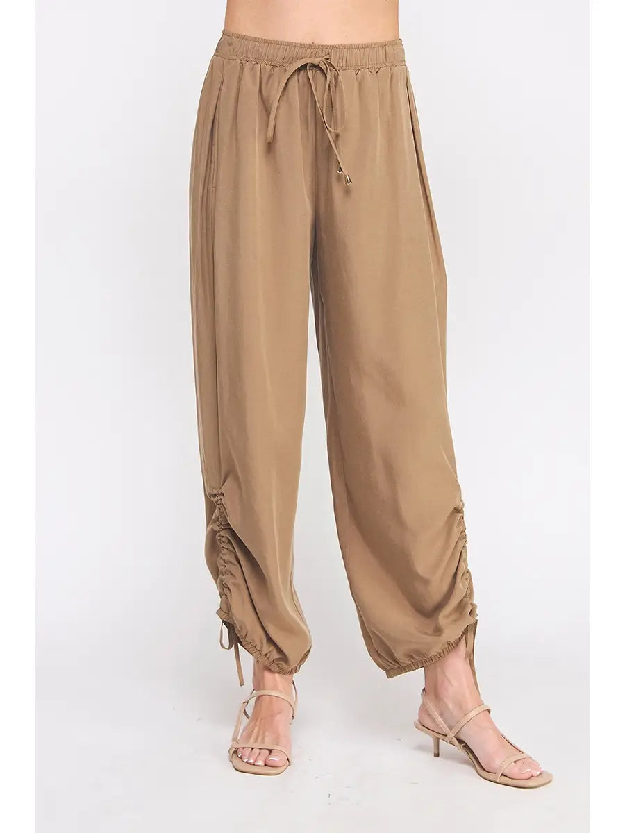 Allister Drapey Twill Adjustable Scrunch Jogger