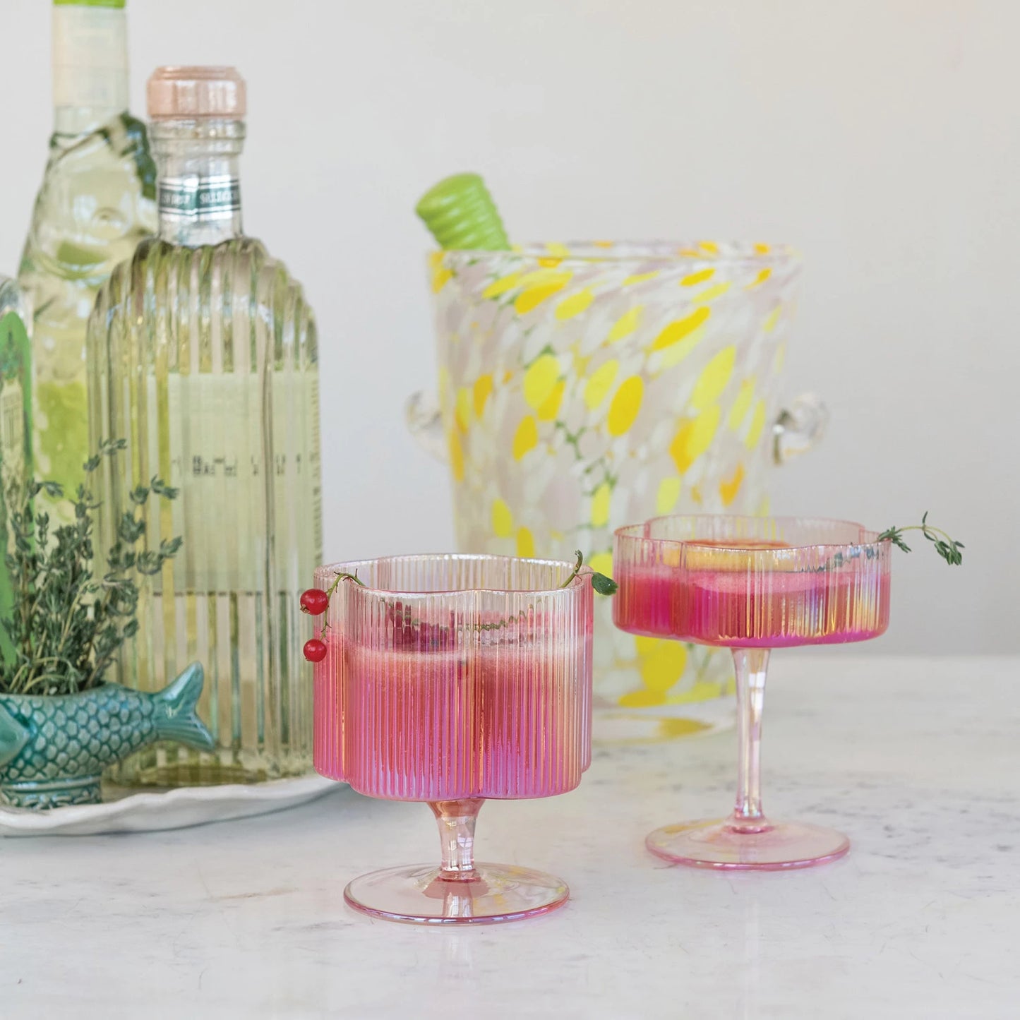 Pleated Flower Shaped Stemmed Wine Glass