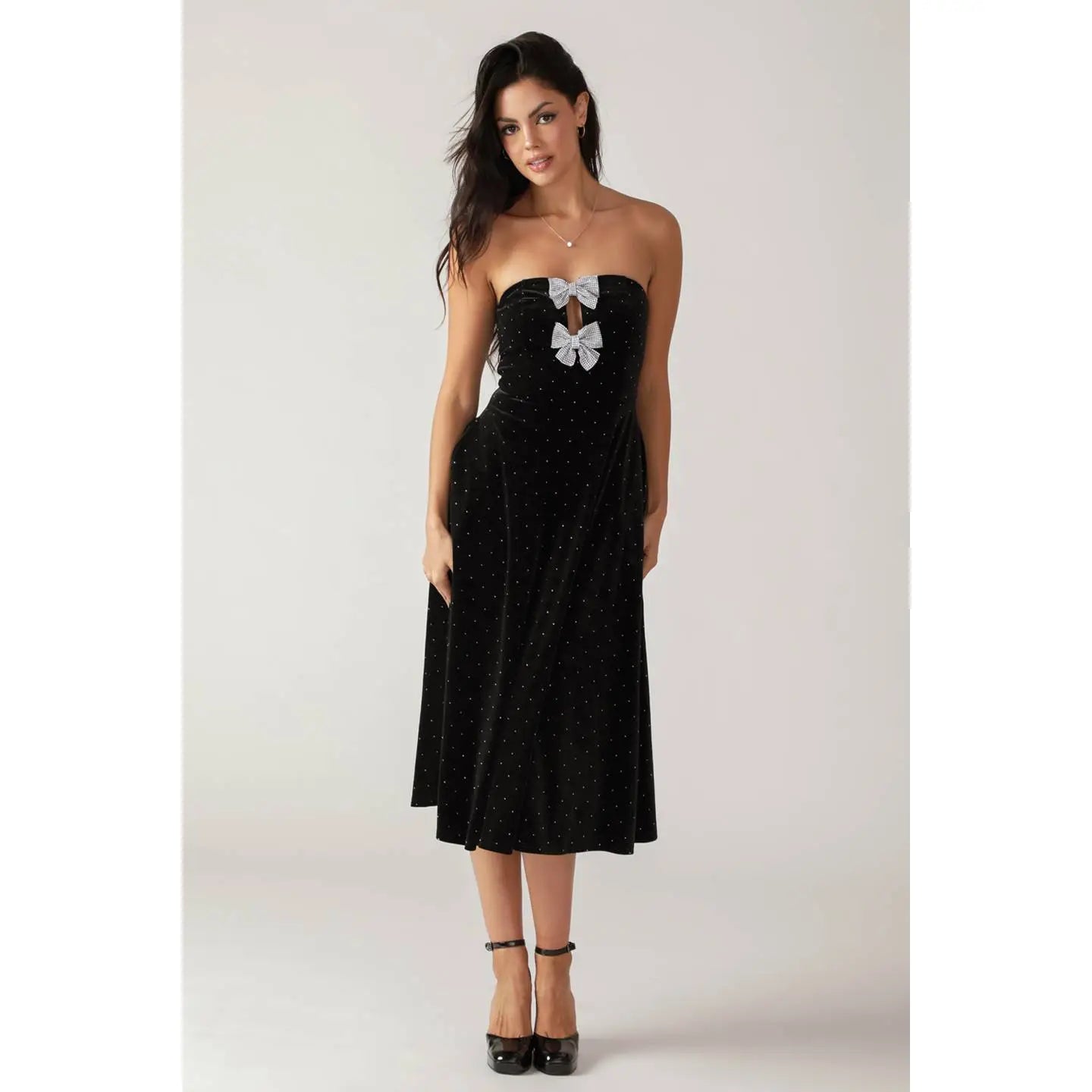 Emersyn Embellished Velvet Midi Dress