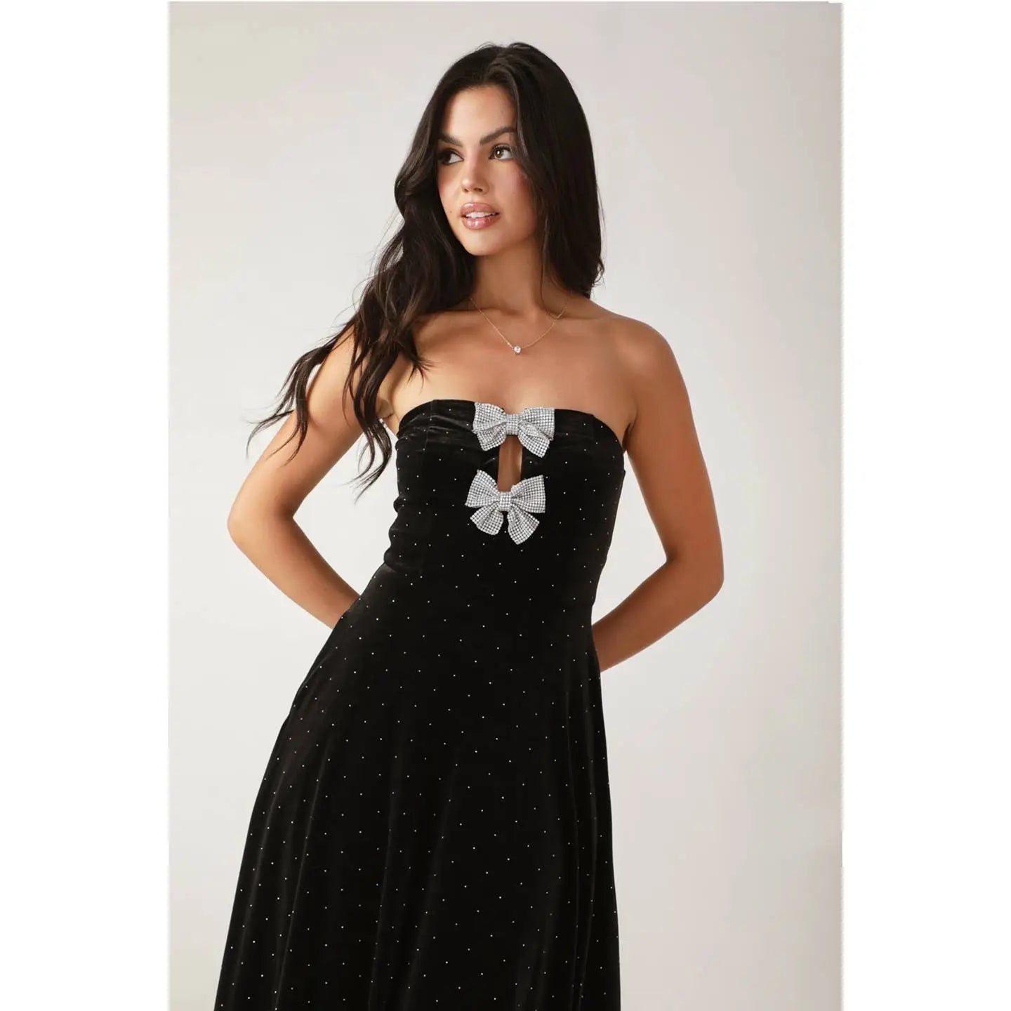 Emersyn Embellished Velvet Midi Dress Honey Boutique