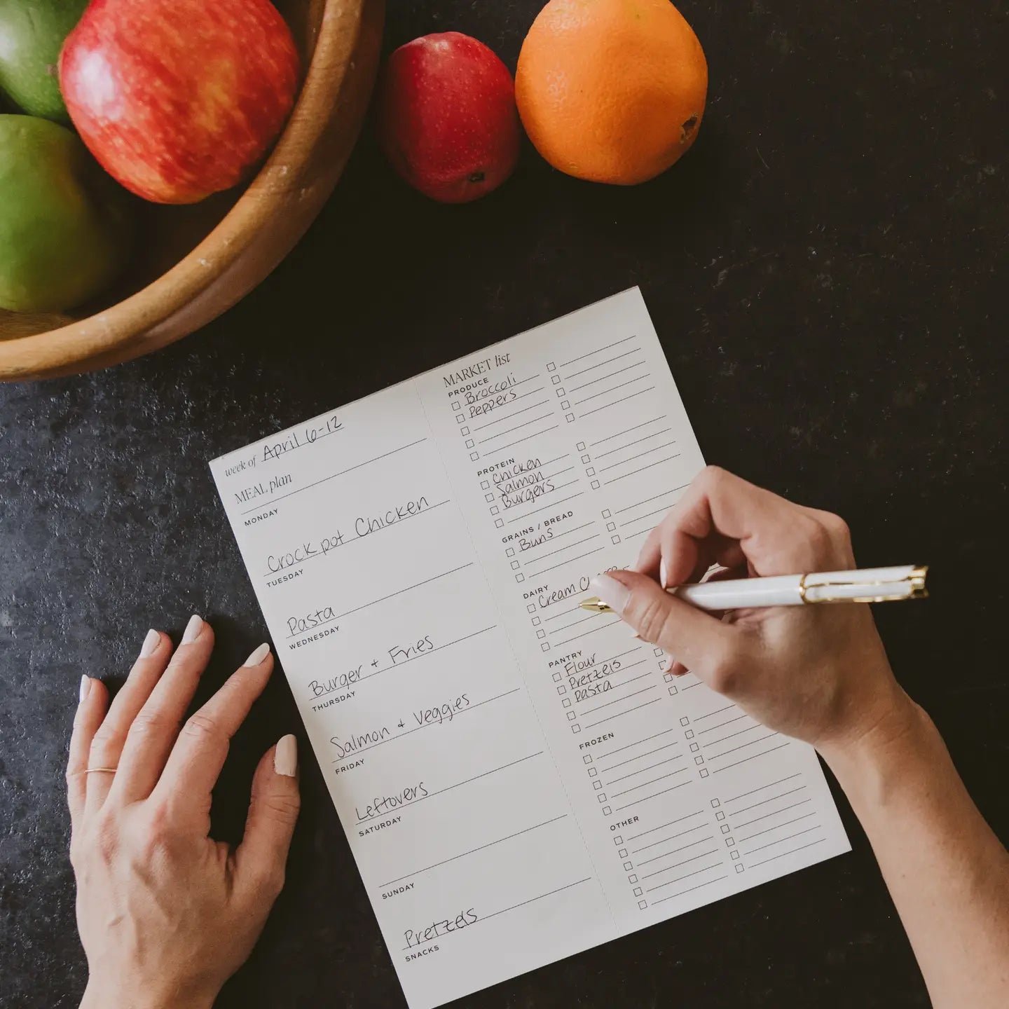 Weekly Meal Plan Notepad