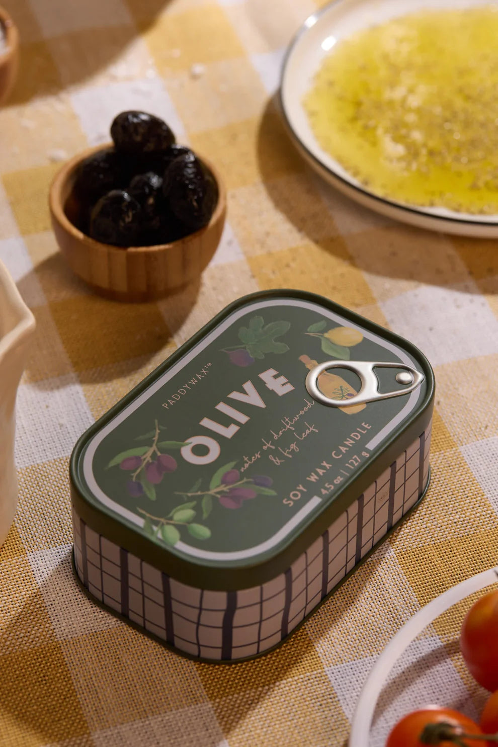 Bistro Illustrated Tin Candle