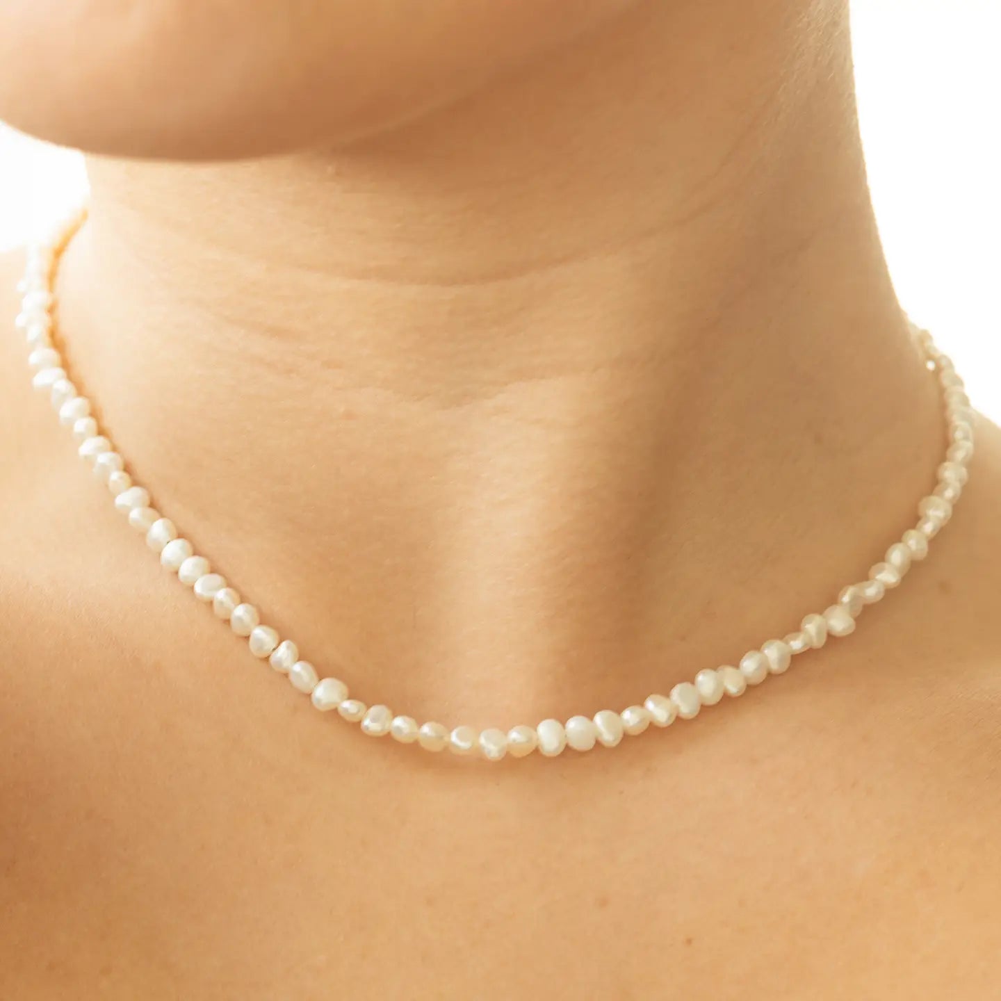 Mini Pearl Necklace