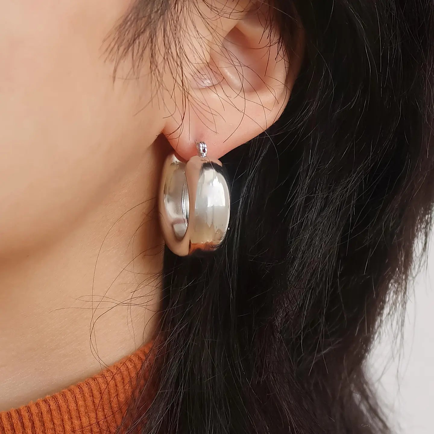 Classic U Hoop Earring
